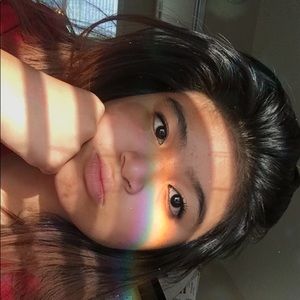 Meet your Posher, Mikha